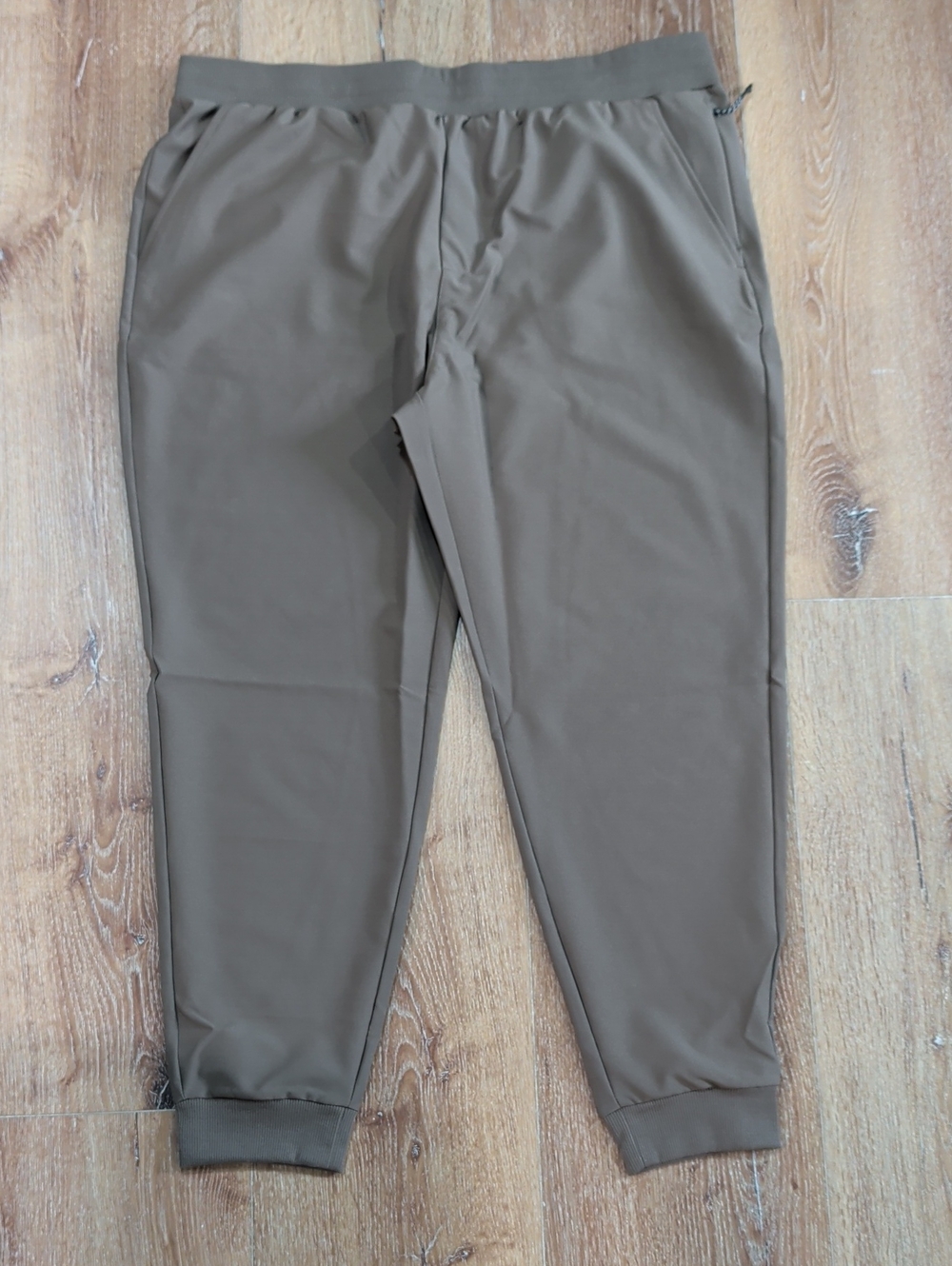 FLX Dynamic Stretch Travel Jogger - Size XL NWT